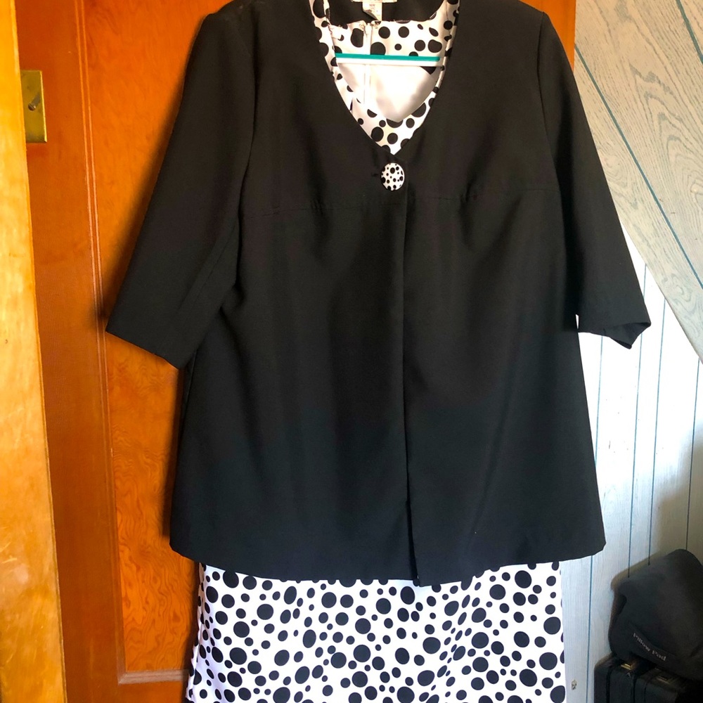 Black and white 2 piece dress